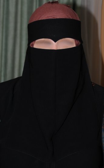 One-piece Saudi niqab with 