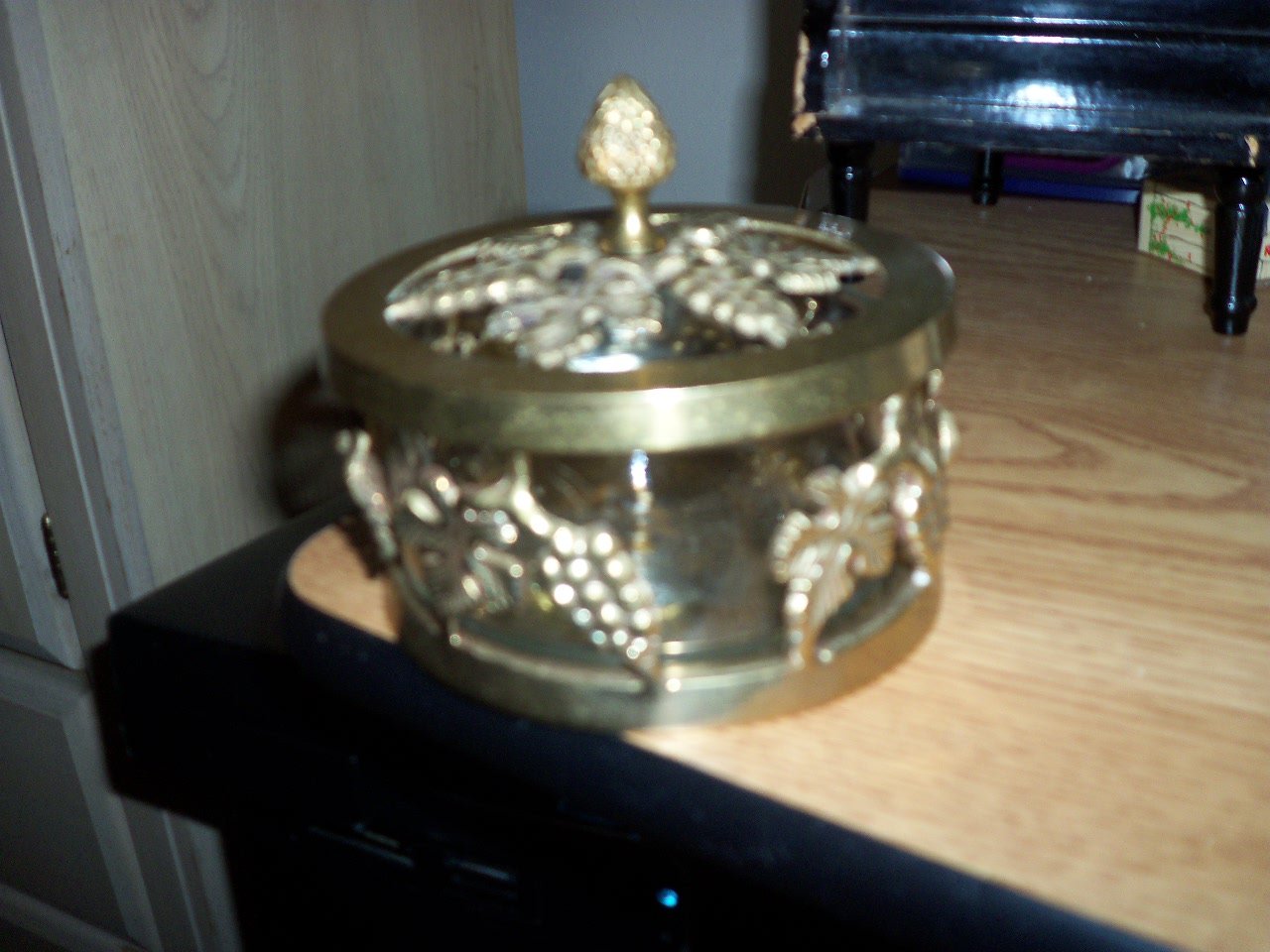 Brass and Glass Potpourri Holder Grape Decorations 301392