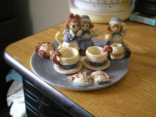Adorable Raggedy Ann & Andy Miniature Tea Set of Ten Pieces #301753