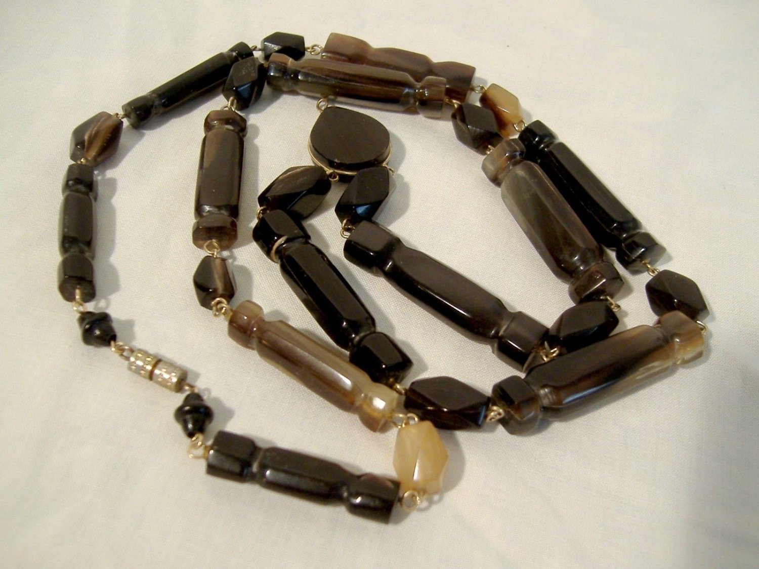 Carved BUFFALO HORN NECKLACE Vintage Polished Beads