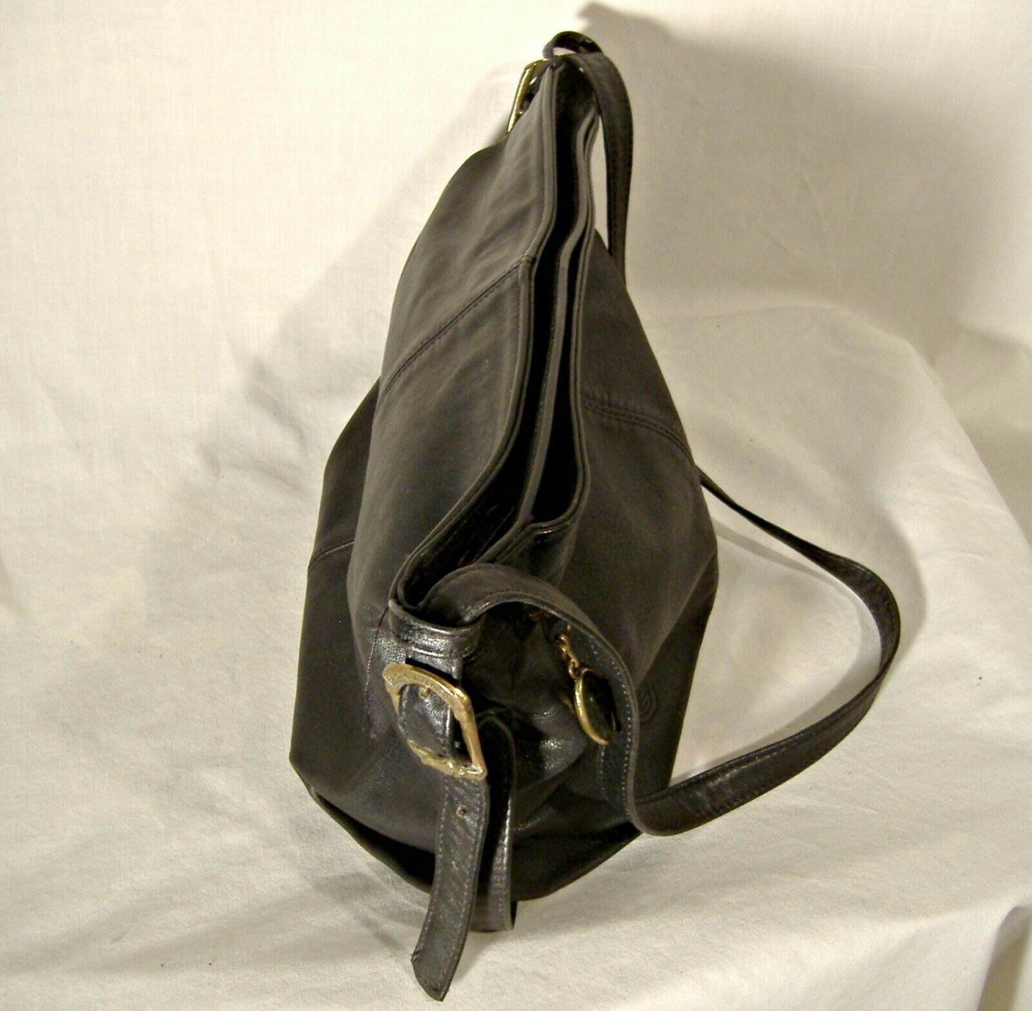 stone mountain black leather shoulder bag