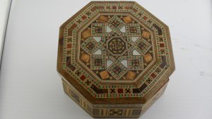 Mosaic Box MB-005