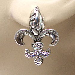 GOLD FLEUR-DE-LIS EARRINGS WITH SOUTHWEST INSPIRATION