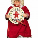 Department 56 Clothtique Possible Dreams Mrs. Clause Baking Ornament NEW Department 56 Clothtique Possible Dreams Mrs. Clause Baking Ornament NEW