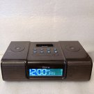 iHome iH9 Clock Radio w iPod Dock iHome iH9 Clock Radio w iPod Dock