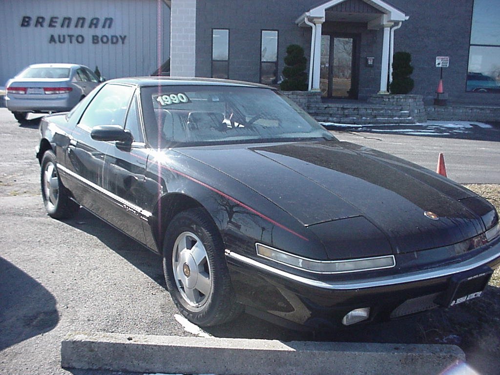 1990 Buick Reatta- Rare 2 seater