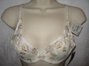 New Rigby & Peller Bra, size 32B