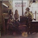 "Yestergroovin' Les Tres Guitars