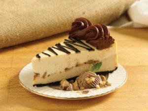 Reese's Cheesecake - 8"