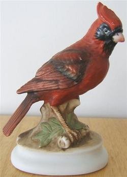 VINTAGE LEFTON CHINA CARDINAL HEAD UP FIGURINE KW395