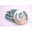 TB061  Classy Stylish Turquiose Beads Stretchable Bracelet w/ Round Shell On the Wrist