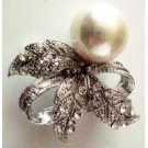 B490  Reasonable Holiday Gift Great Price For Christmas Gift Diamante Brooch