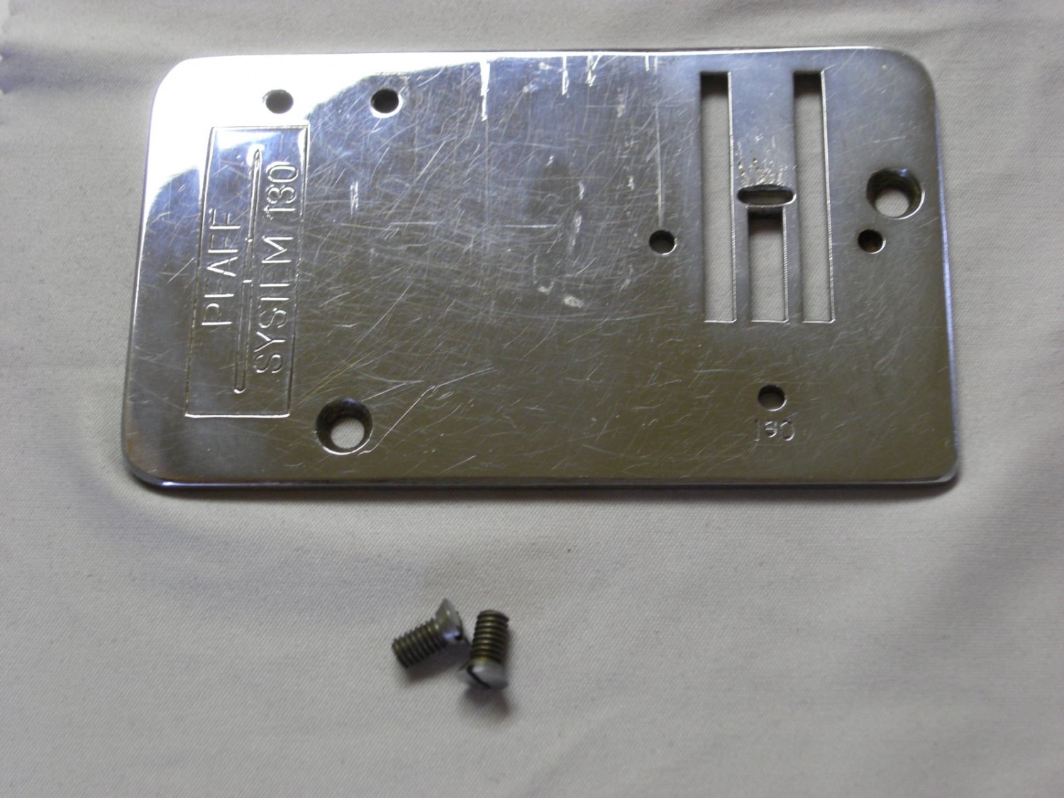 Pfaff Sewing Machine Needle Plate Model 330 60401