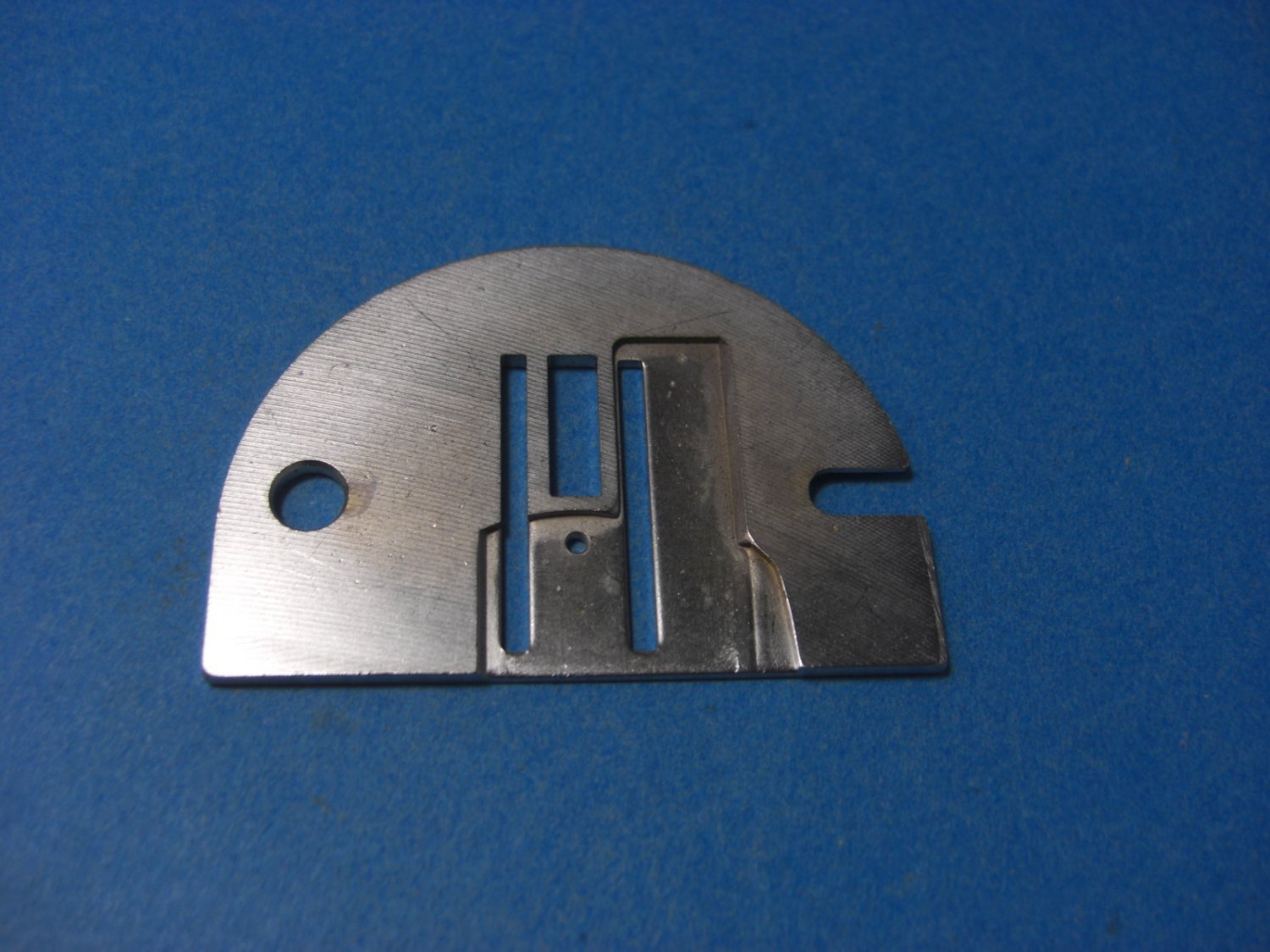Singer Sewing Machine Straight Stitch Needle Plate Part 161614