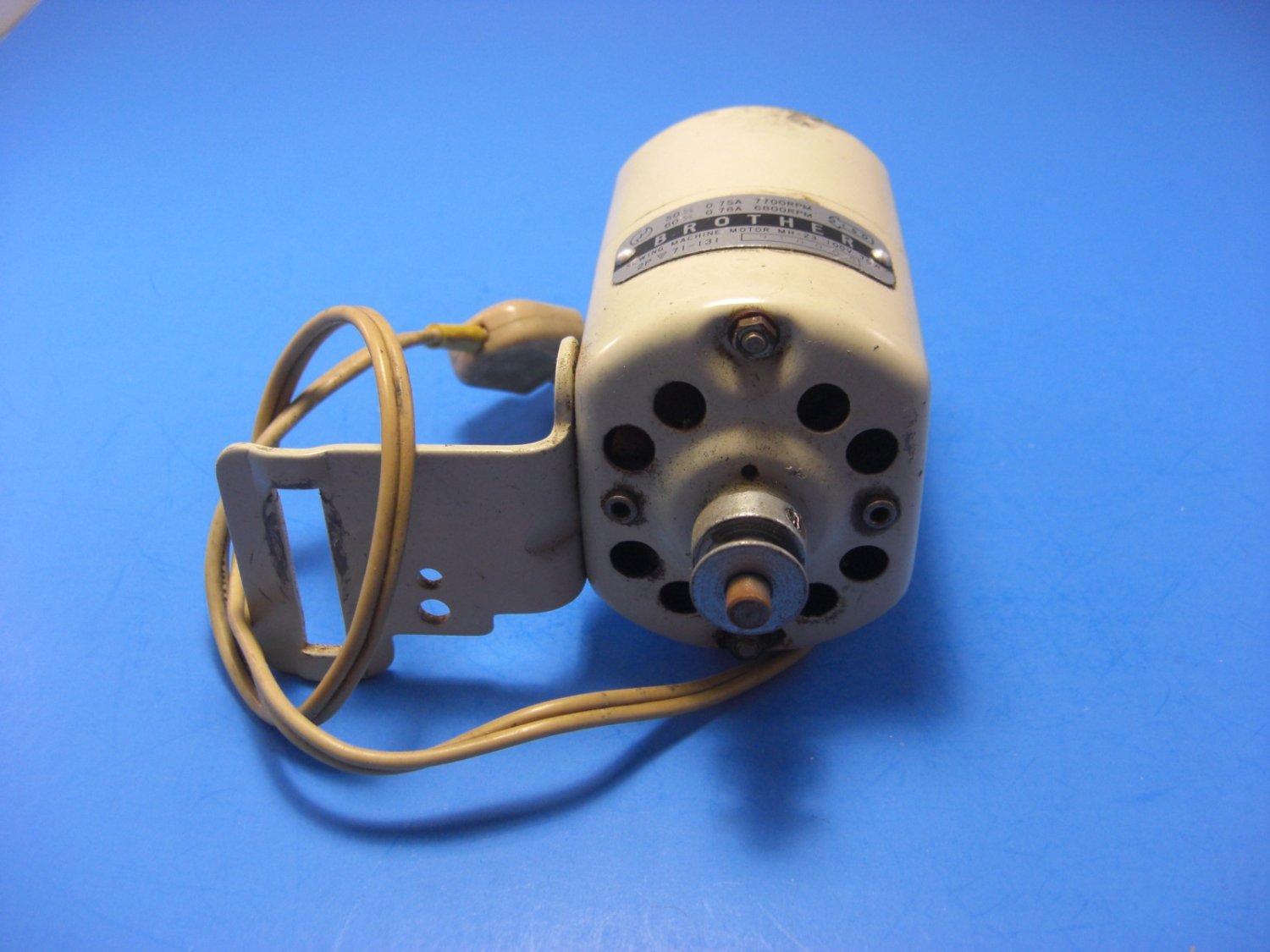 BROTHER Sewing Machine Motor With Mounting Bracket