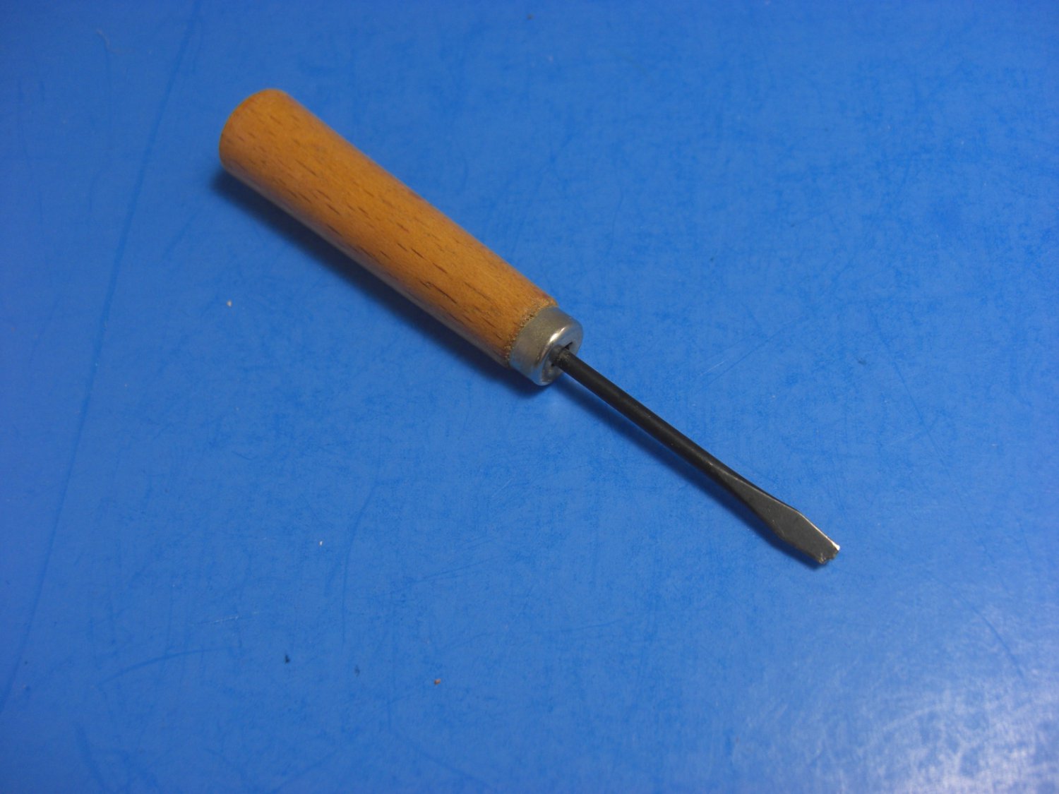 Vintage Wood Handle Sewing Machine Screwdriver