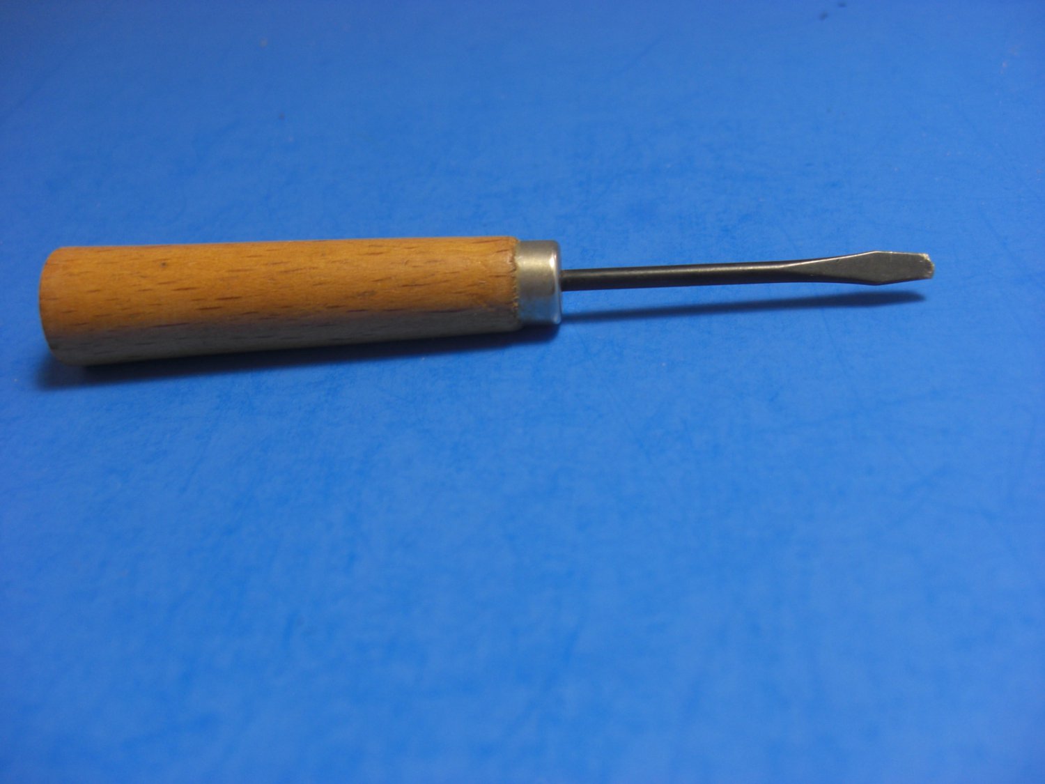 Vintage Wood Handle Sewing Machine Screwdriver