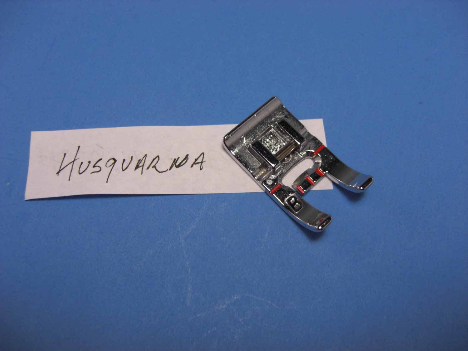 Husqvarna Viking Emerald 183 Genuine Decorative Stitch Presser Foot B