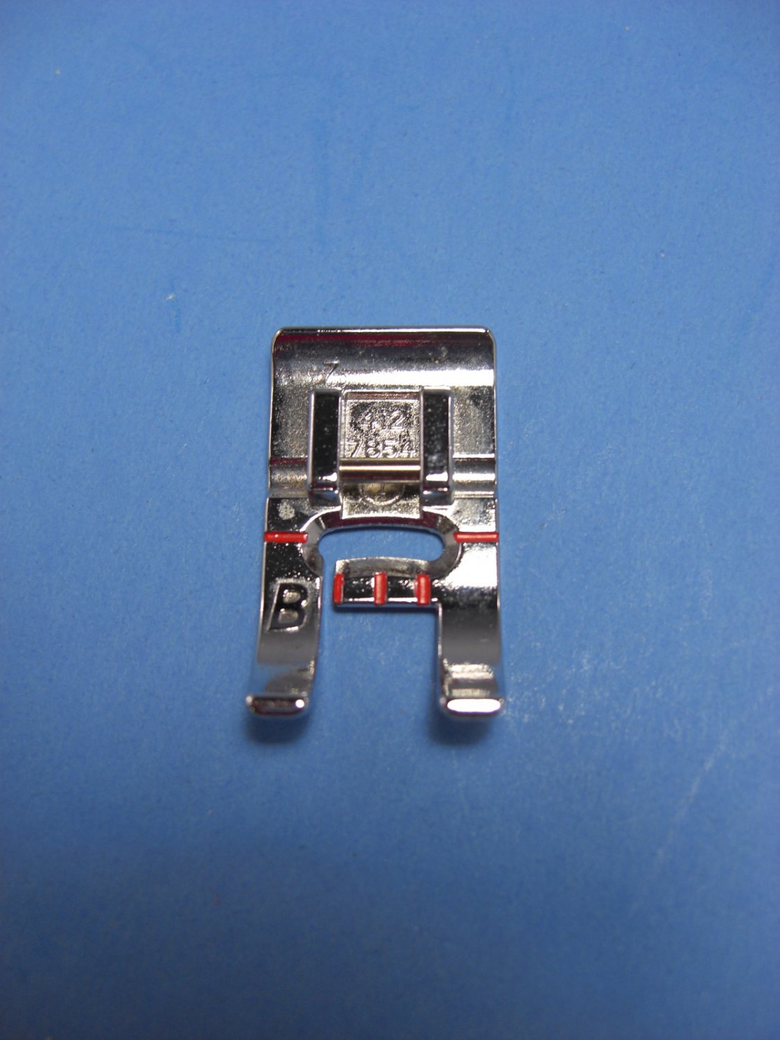 Husqvarna Viking Emerald 183 Genuine Decorative Stitch Presser Foot B