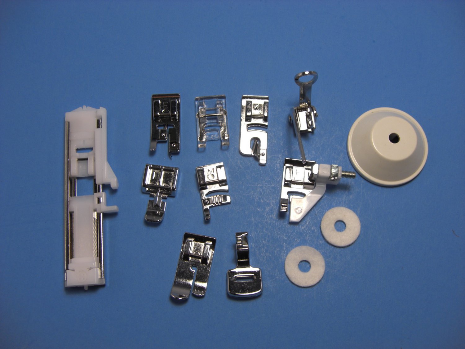 11 Piece Low Shank SnapOn Foot Kit Singer Euro Pro Janome Juki Sewing