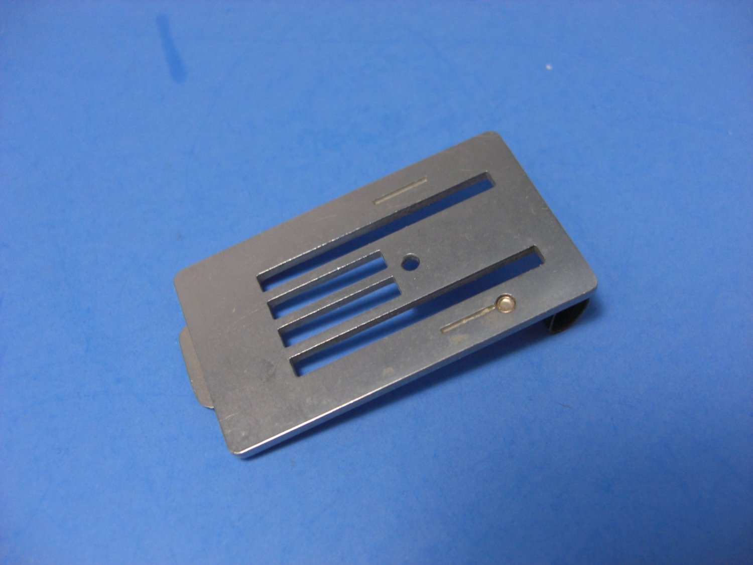 Kenmore Needle Plate Insert Straight Stitch (Part 35269)