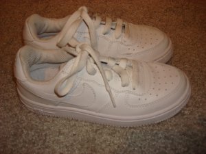 Boys Nike Air Force One Tennis Shoes Size  2 New