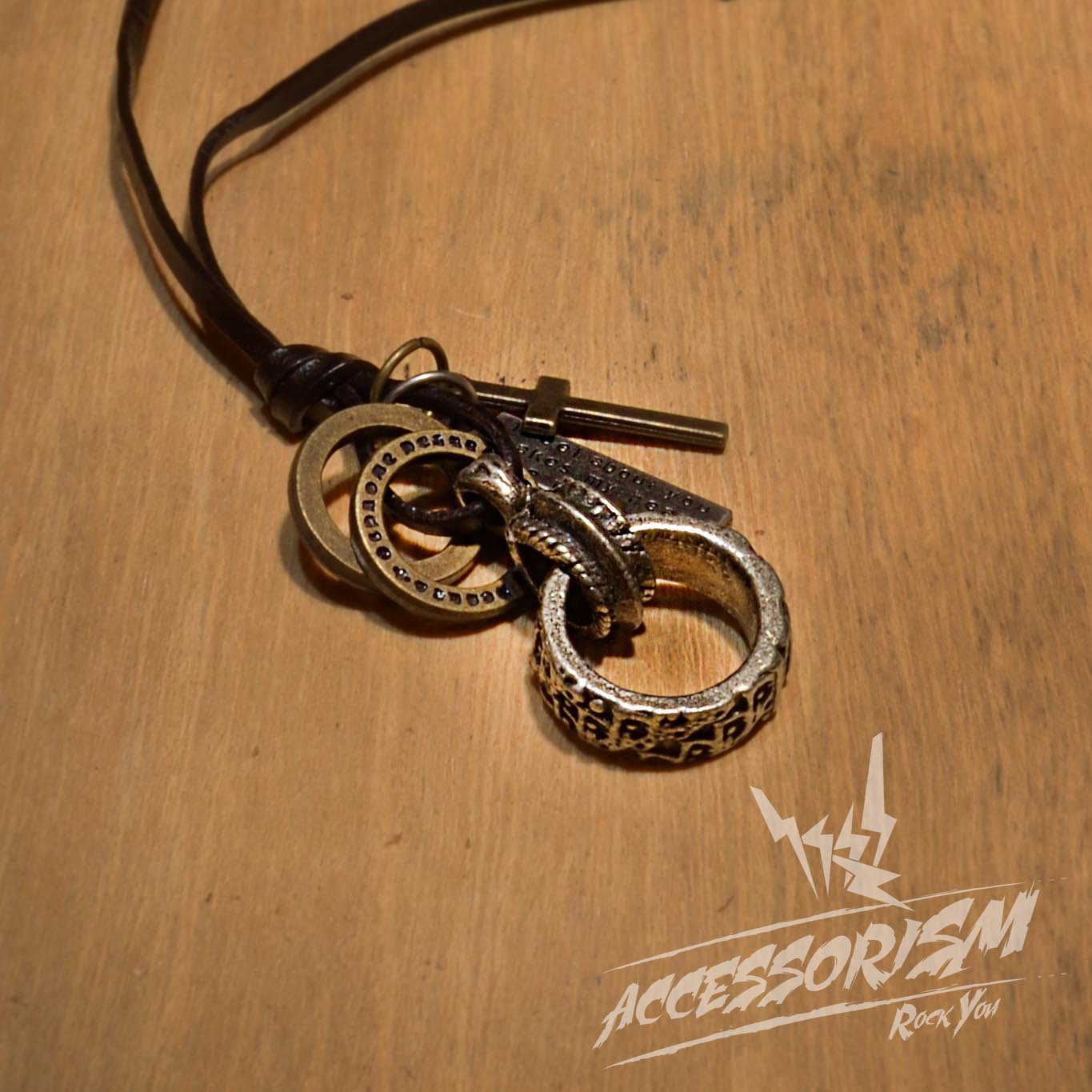 Free Shipping Ring Pendant with Cross ad Circle Rings Necklace (N645S)