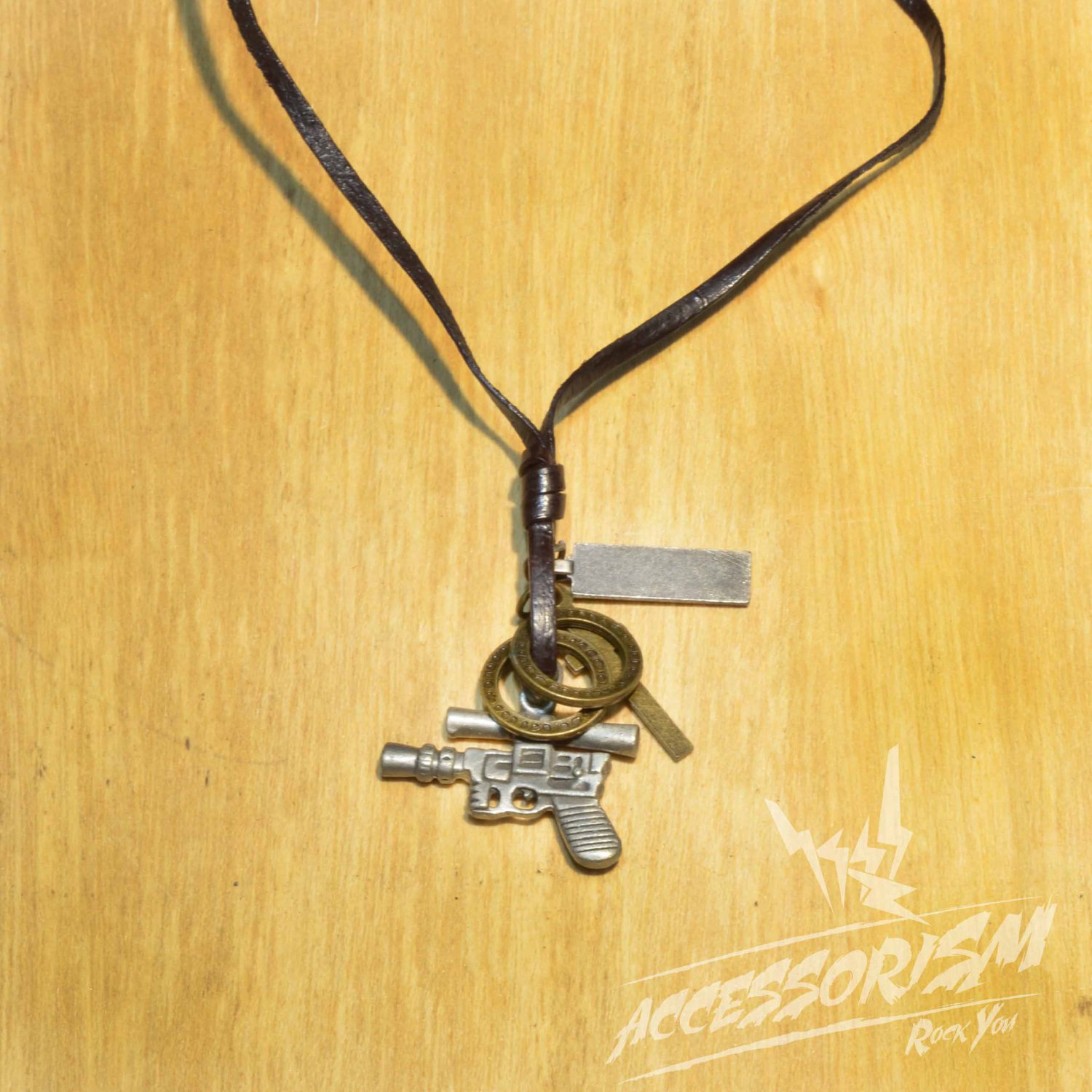 Free Shipping Gun Pendant with Cross and Circle Rings Necklace (N641S)