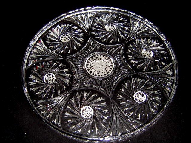 CRYSTAL GLASS HANDCUT CAKE TRAY