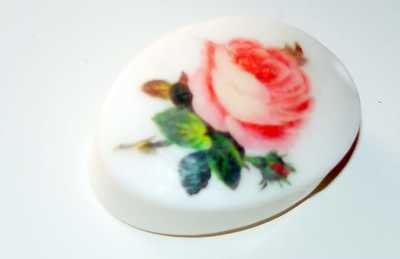 Embedded Victorian Roses (2 ) Soaps Everlasting Image
