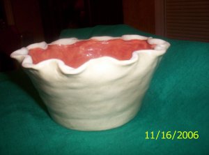 Scalloped flower pot
