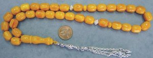 PRAYER BEADS KOMBOLOI ROUND BARREL HONEY AMBER