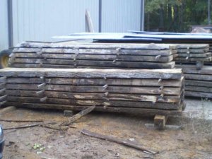 Red Oak-Live Edge