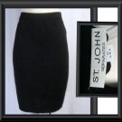ST JOHN KNIT SEPARATES BLACK STRAIGHT SKIRT SIZE 4 MINT