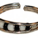 Silver Open Toe Ring with White and Black Beads Silver Open Toe Ring with White and Black Beads