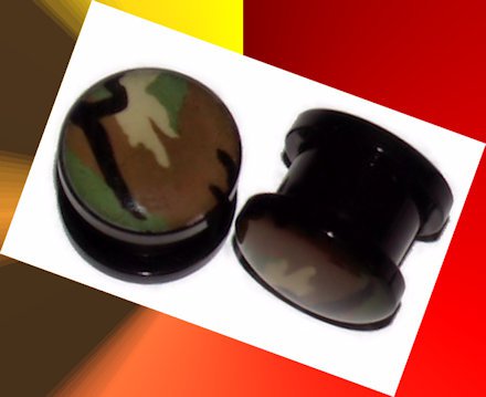 Pair Green Acrylic Camouflage Ear Plugs 7/16" Gauges 11.2mm Screw on