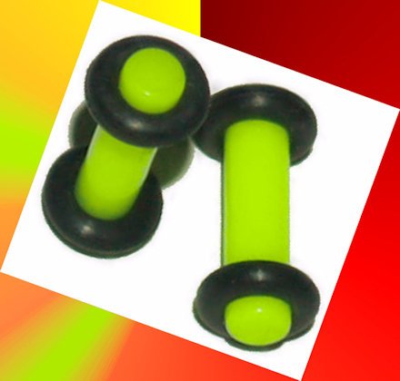 Pair 8G Green Acrylic Saddle Ear Plugs 3.2mm Gauge With O-Rings