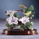 29309 Porcelain Hummingbird At Flower
