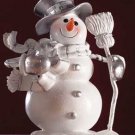 31540 Alabastrite Snowman With Tophat & Broom