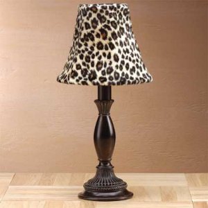 32175 Leopard Print Lamp