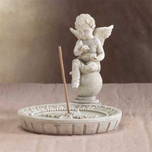33567 Cherub Round Incense Holder