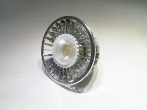 6W Dimmable MR16/GU5.3 12V Cool White 30&Acirc;&deg; LED Bulb Super Bright at 350Lm