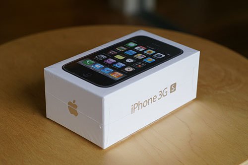 New apple 3. Iphone 3gs. Iphone 3gs коробка. Коробка от айфона 3gs. Коробка от айфона 3.