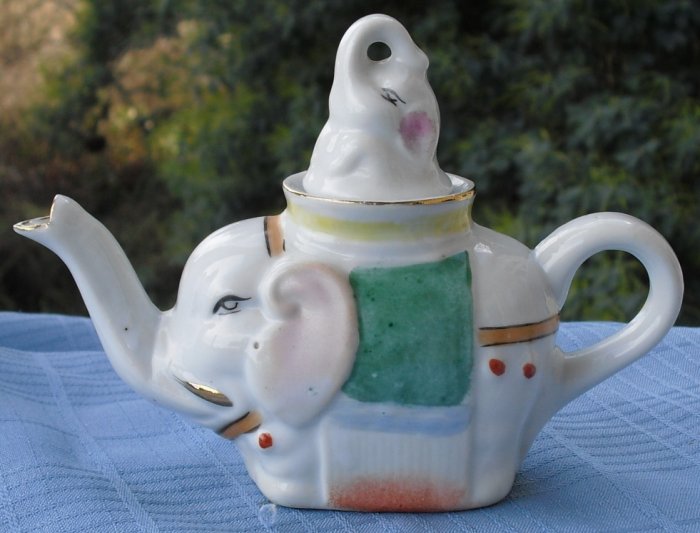 Small Vintage Chinese Elephant Teapot