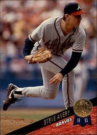 1993 Leaf #121 Steve Avery