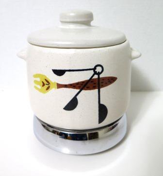 West Bend Clay Bean Pot Crock Heat Right Warmer Vintage