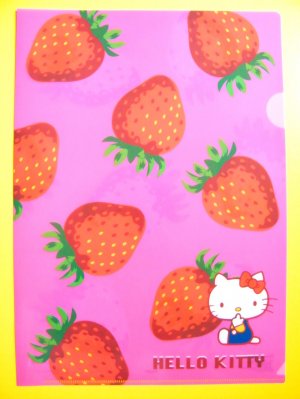 Hello Kitty Stawberry Folder