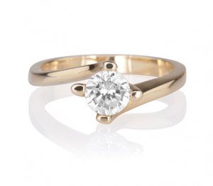 Genuine E/VS Diamond Solitaire Engagement Ring 14K Gold