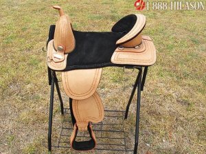 AW105 Hilason Treeless Western Trail Barrel Saddle 17