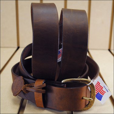 44IN. JUSTIN BASIC WORK LEATHER MANS BELT BROWN MADE IN THE USA.
